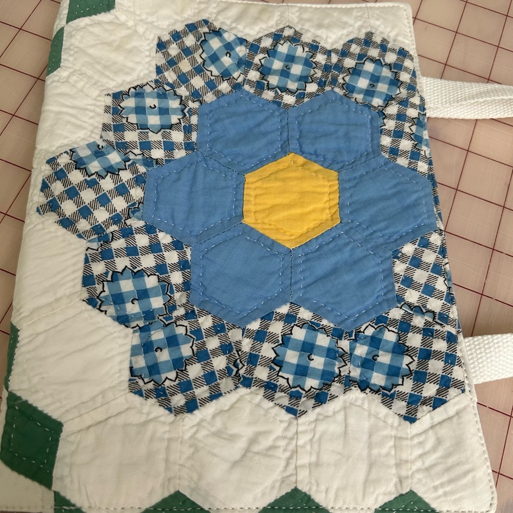 Patchwork Quilted Bible Cover - Picture 1 of 2